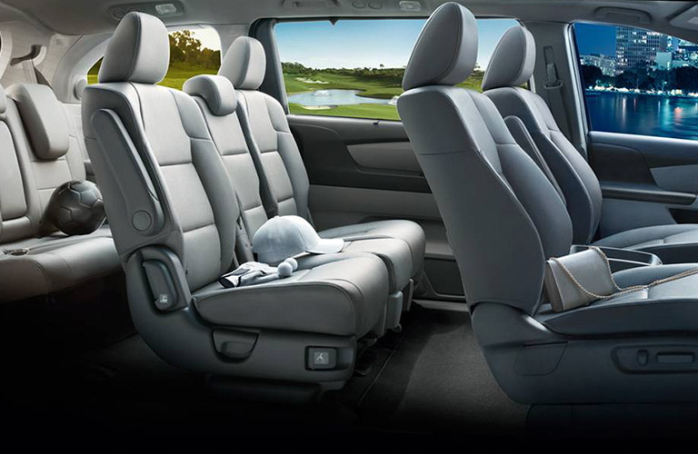 Front and rear seats of the 2017 Honda Odyssey