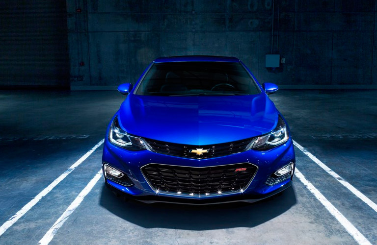 Front view of the 2017 Chevy Cruze 