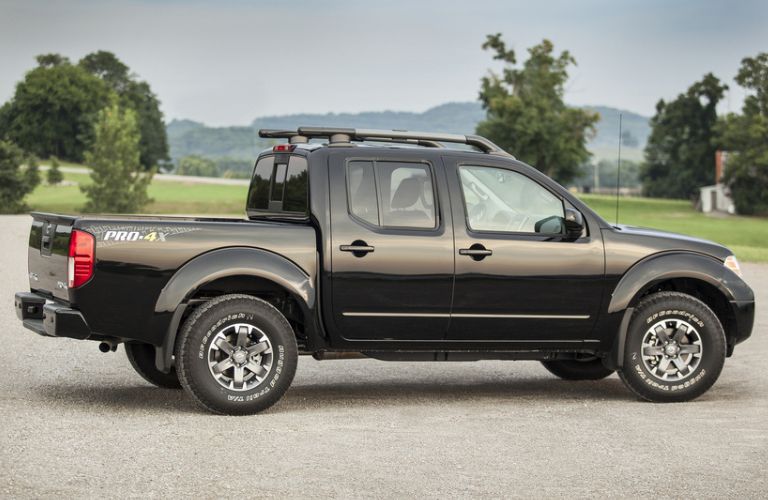 2014 Nissan Frontier side view